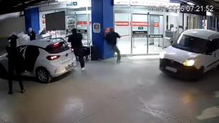 Kuyumcukent'te filmleri aratmayacak hırsızlık! Uzun namlulu silahlarla geldiler, 20 milyon lirayı alıp kaçtılar