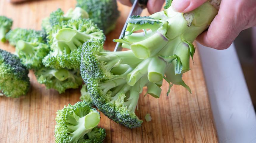 &Ccedil;oğu kişi &ccedil;&ouml;pe atıyor ama en faydalı kısmı oymuş! Uzmanlar &ouml;zellikle saklayın diyor