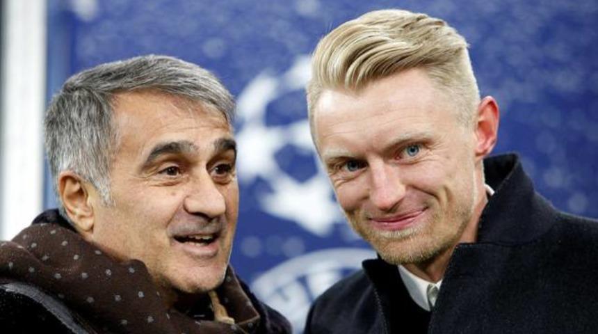 Andreas Beck: Beşiktaşlı oyuncular interneti a&ccedil;masın, gazete okumasınlar 