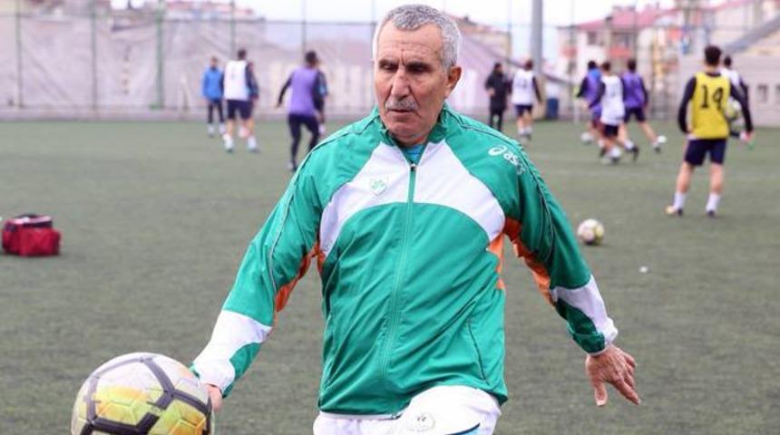 Şerif Kunt, 69 yaşında yeni takımına transfer oldu!