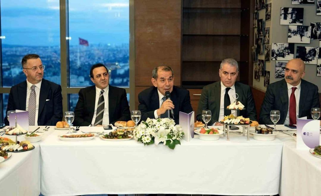 Dursun &Ouml;zbek m&uuml;jdeyi verdi! "Galatasaray da 100 yılın projesi: Nisan ayında başlıyor..." 3