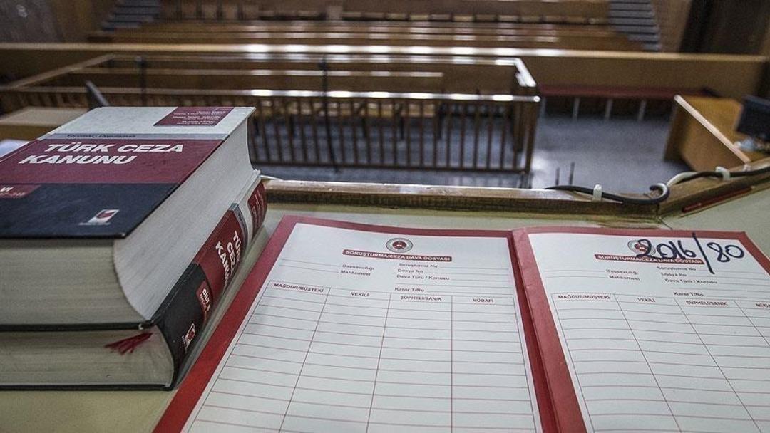 Son dakika | İBB yolsuzluk davasından g&ouml;r&uuml;nt&uuml;ler sosyal medyada paylaşıldı! Başsavcılık d&uuml;ğmeye bastı: Soruşturma başlatıldı 1