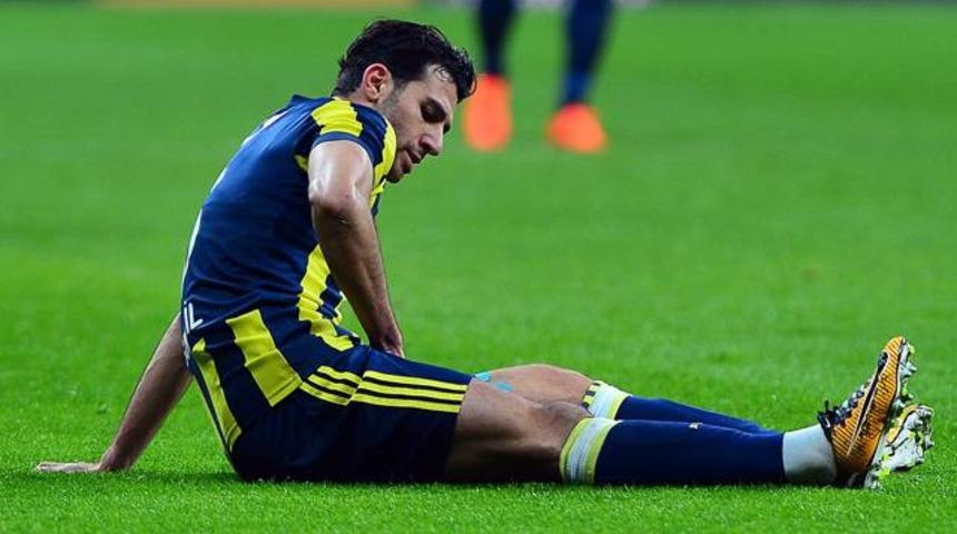 Fenerbah&ccedil;e'de şok! İsmail K&ouml;ybaşı sakatlandı