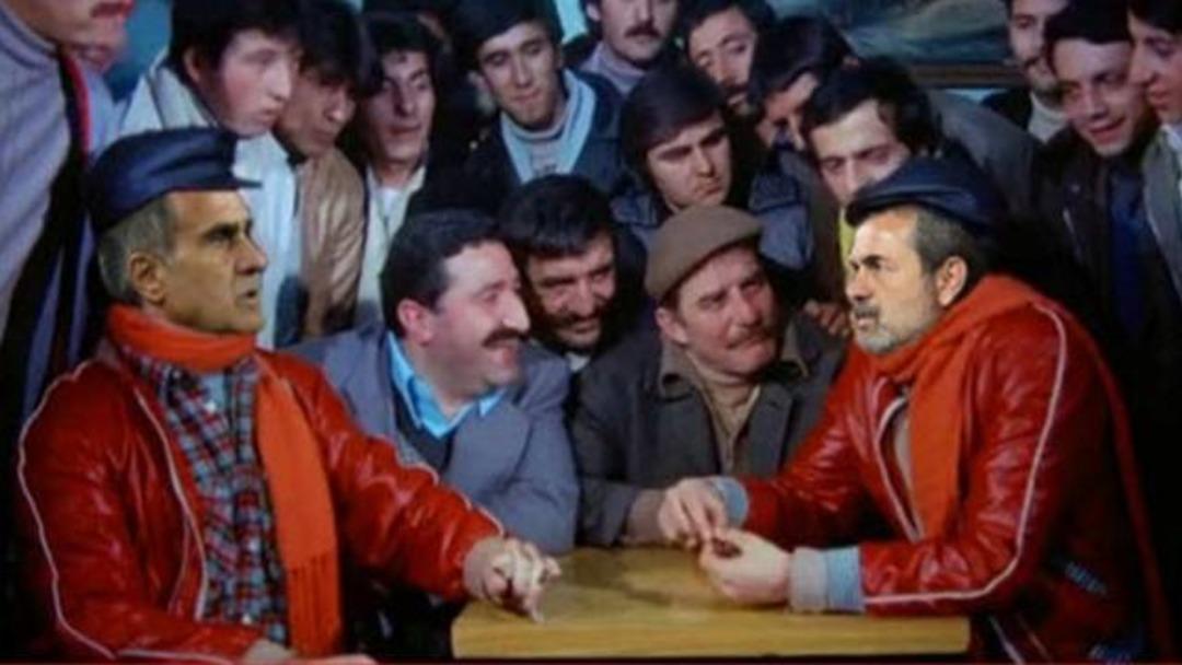 Beşiktaş-Fenerbah&ccedil;e derbisi capsleri