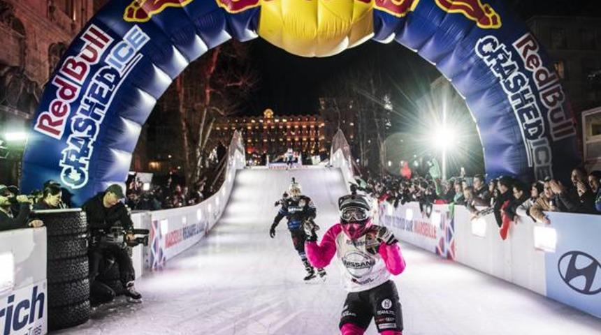 &lsquo;Buzun En Hızlıları&rsquo; nefes kesti