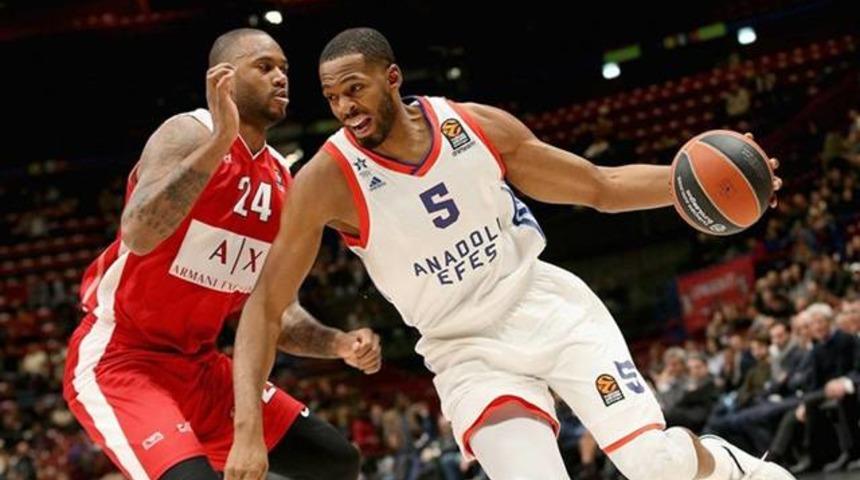 AX Armani Exchange Olimpia Milan 77 - 64 Anadolu Efes