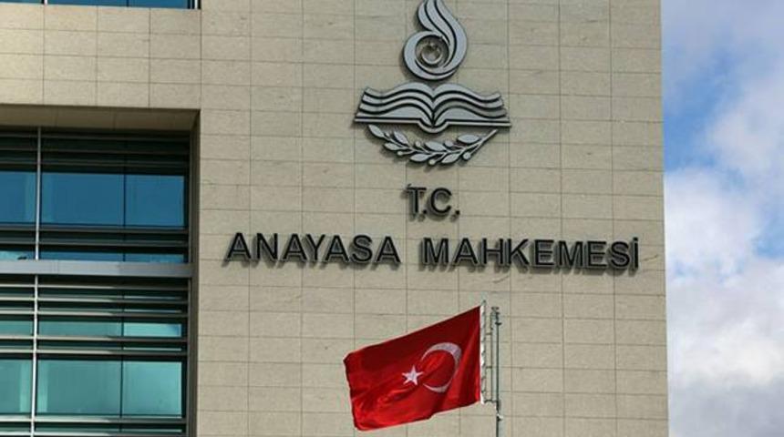 Anayasa Mahkemesi TFF kararlarına yargı yolunu a&ccedil;acak