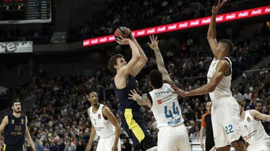 Real Madrid: 83 - Fenerbah&ccedil;e Doğuş: 86