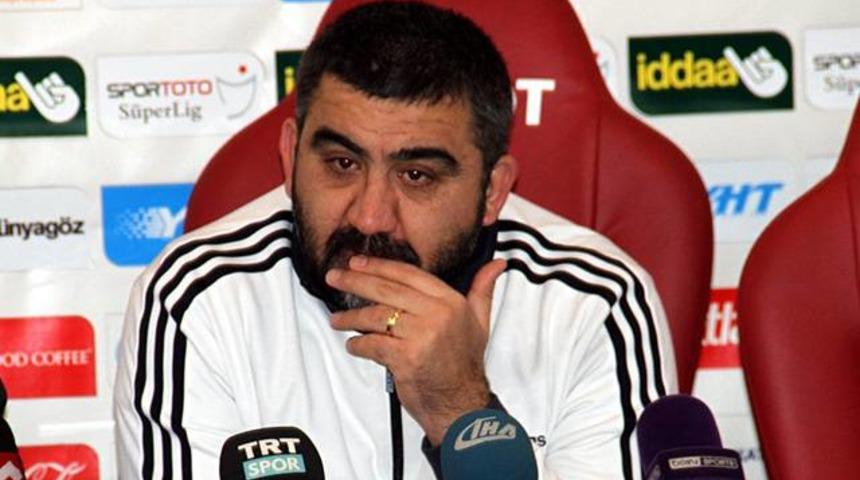 &Uuml;mit &Ouml;zat: 'Keşke Başakşehir'e yenilseydik'