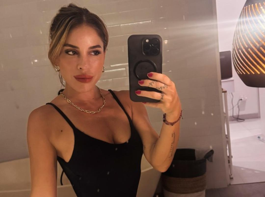 Oyunculuğu bırakıp &uuml;lkeyi terk etmişti! Kanserle m&uuml;cadele eden Irmak &Uuml;nal ın son hali g&uuml;ndemde! Yorum yağdı... 2