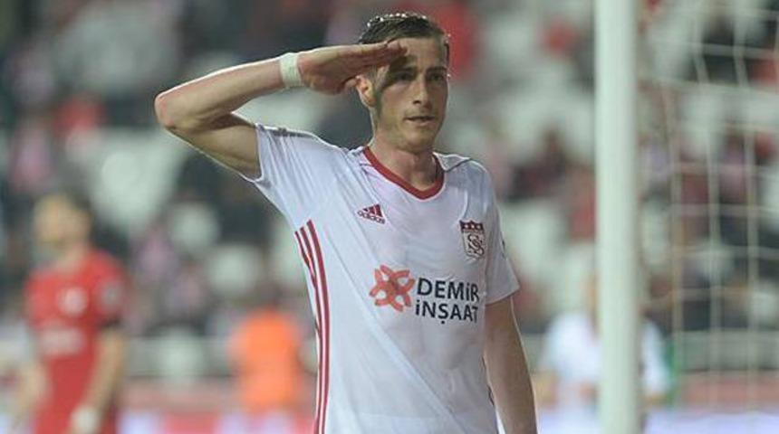 Hakan Arslan, Antalyaspor'u boş geçmiyor