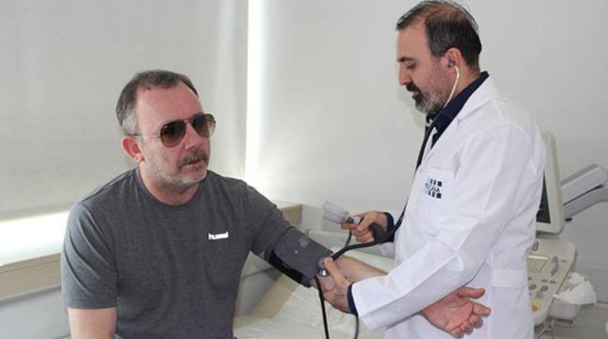 Sergen Yalçın sağlık kontrolünden geçti