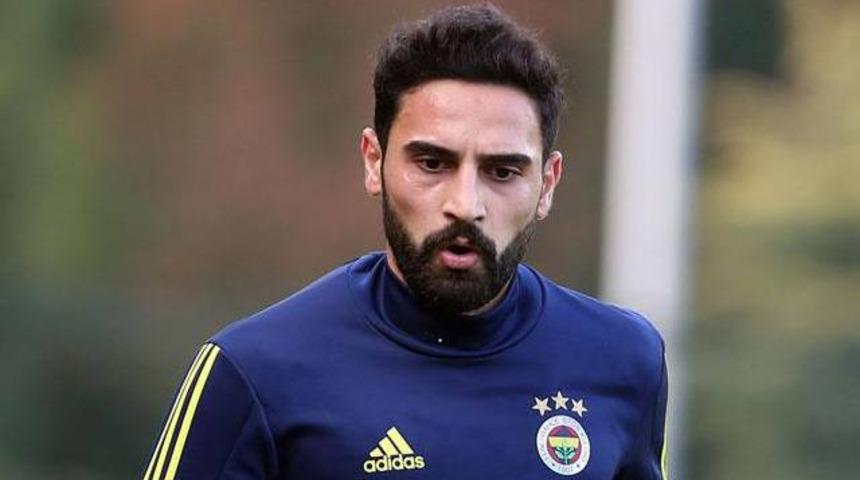 Aykut Kocaman Mehmet Ekici'yi ilk 11'de oynatacak