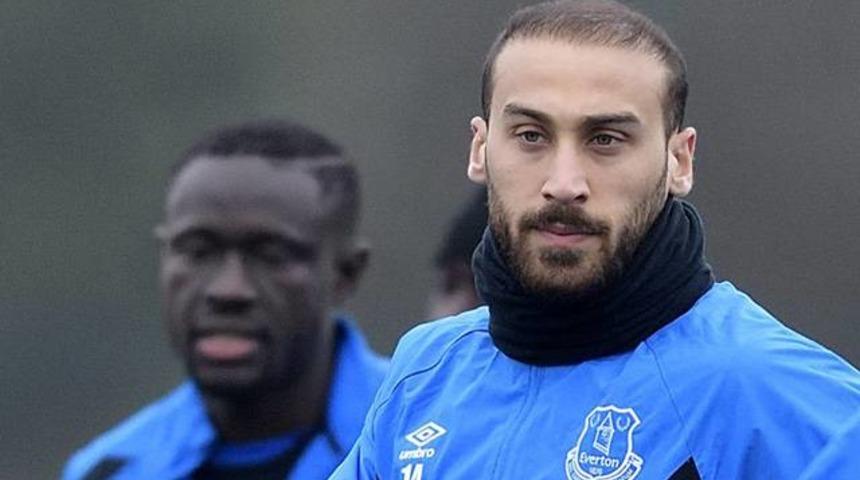 Oumar Niasse’den Cenk Tosun’a övgü!