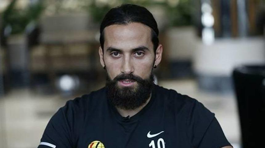 Erkan Zengin Eskişehirspor'dan ayrıldığını a&ccedil;ıkladı