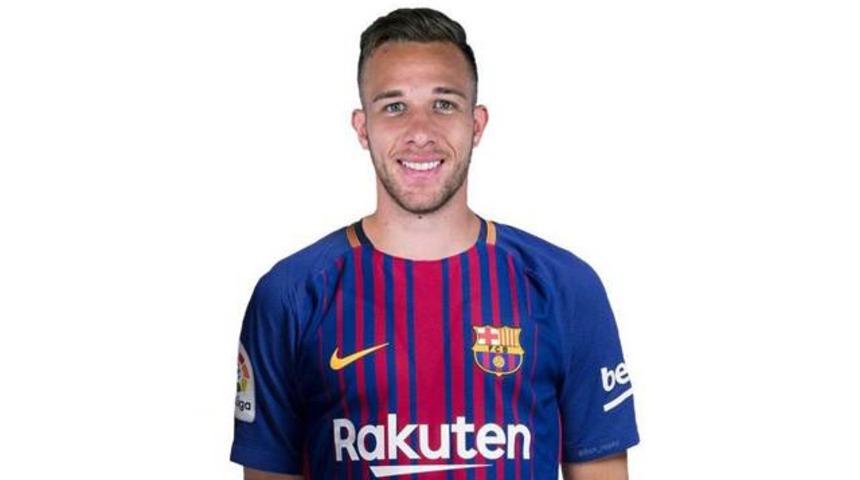Barcelona, Arthur'u kaptı!