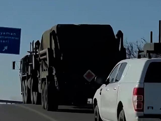 Patriot hareketliliği! Malatya'ya g&ouml;t&uuml;r&uuml;l&uuml;rken g&ouml;r&uuml;nt&uuml;lendi