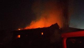 &Ccedil;ıkan yangında 78 yaşındaki kadın evsiz kaldı