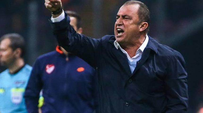 İşte Fatih Terim'in Konyaspor ma&ccedil;ının devre arasında yaptığı konuşma