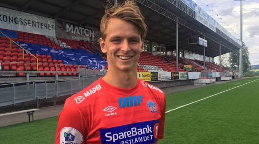 Adrian Lillebekk Ovlien enfeksiyondan &ouml;ld&uuml;!