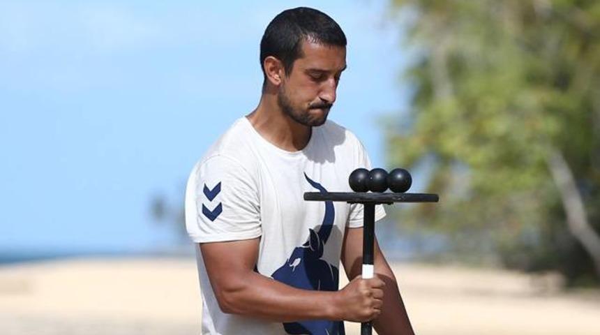 Serhat Akın'dan derbi tepkisi: Korkak...