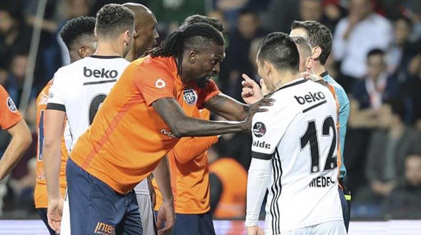 Gary Medel ve Adriano cezalı duruma d&uuml;şt&uuml;!