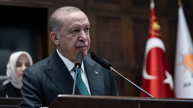 Cumhurbaşkanı Erdoğan açık açık uyardı: El uzatanın eli yanar, macera arayan olursa hodri meydan deriz