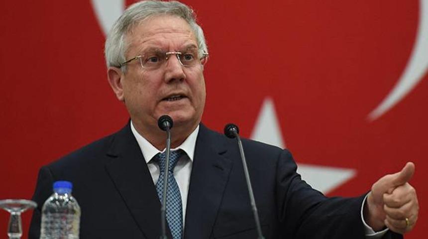 Hıncal Ulu&ccedil;: 'Aziz Yıldırım kendini tanrı sanıyor'