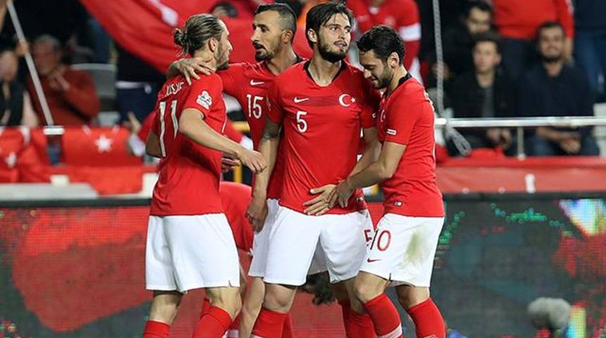 Mehmet Topal: 'Milli takımı bırakmayı d&uuml;ş&uuml;nd&uuml;m'