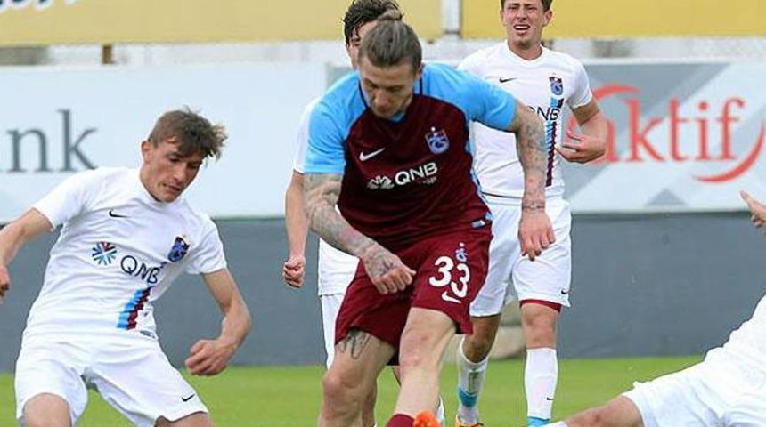 Trabzonspor antrenman ma&ccedil;ını farklı kazandı
