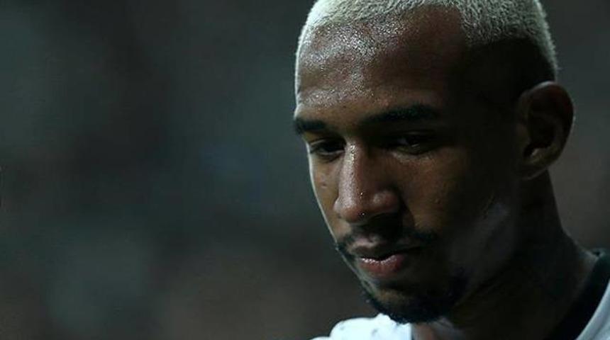 Beşiktaş Anderson Talisca'ya alıcı arıyor