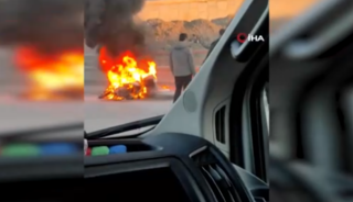 Seyir halindeki motosiklet yandı