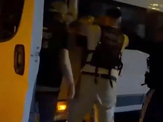 İzmir'de 1,3 ton uyuşturucu madde ele ge&ccedil;irildi