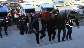 Uyuşturucu operasyonunda 15 ş&uuml;pheliye adli kontrol