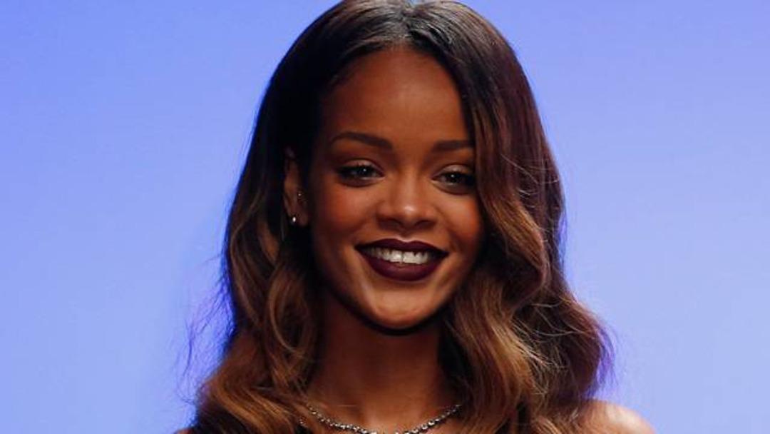 Joel Embiid yeniden Rihanna'ya yazdı