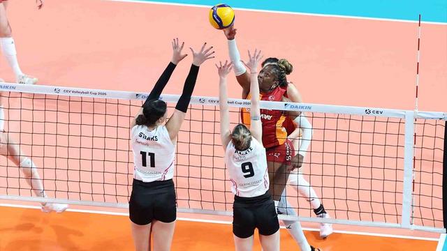 Galatasaray Daikin, rakibine set vermedi