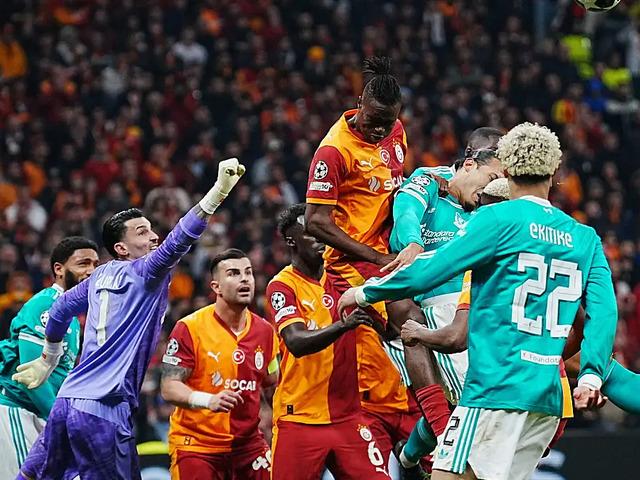 SON DAKİKA | Galatasaray ma&ccedil;ı sonrası Liverpool'da deprem! Real Madrid 60 Milyon Euro'ya pusuda...