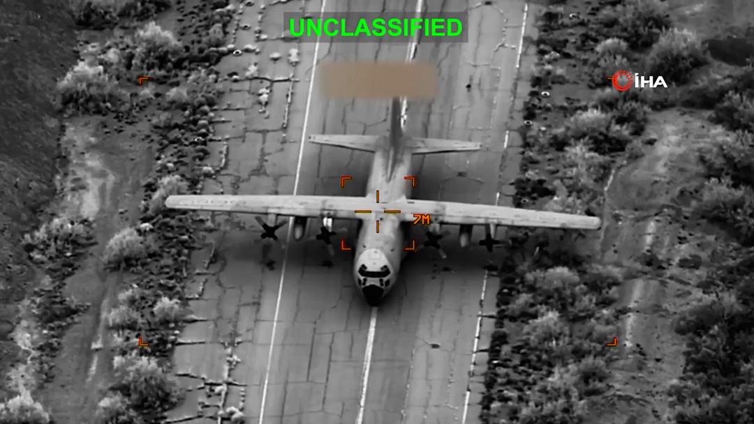 ABD paylaştı! Film sahnelerini aratmayan g&ouml;r&uuml;nt&uuml;ler: "İran hava g&uuml;c&uuml;n&uuml; kaybediyor" 1