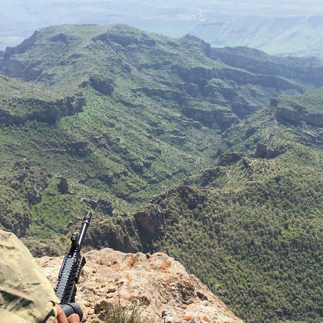 Cudi Dağı'nda PKK'ya hava destekli operasyon: 4 terörist öldürüldü (3)