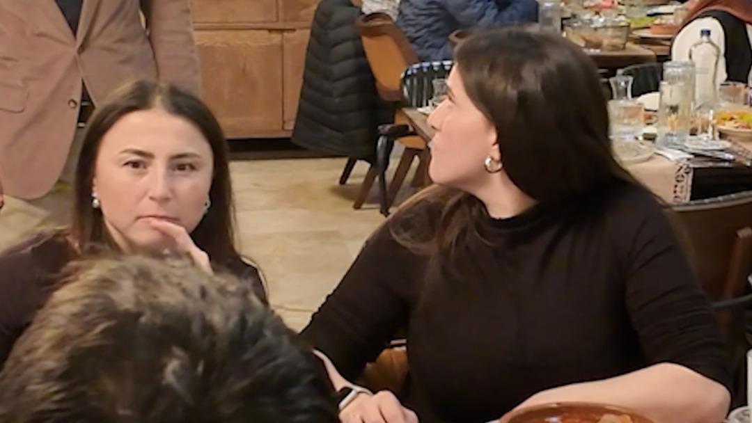 D&uuml;zce Belediyesi nden anlamlı  12 Mart İstiklal Marşı nın Kabul&uuml;  deneyi! Minik piyanist b&uuml;y&uuml;k takdir topladı 2