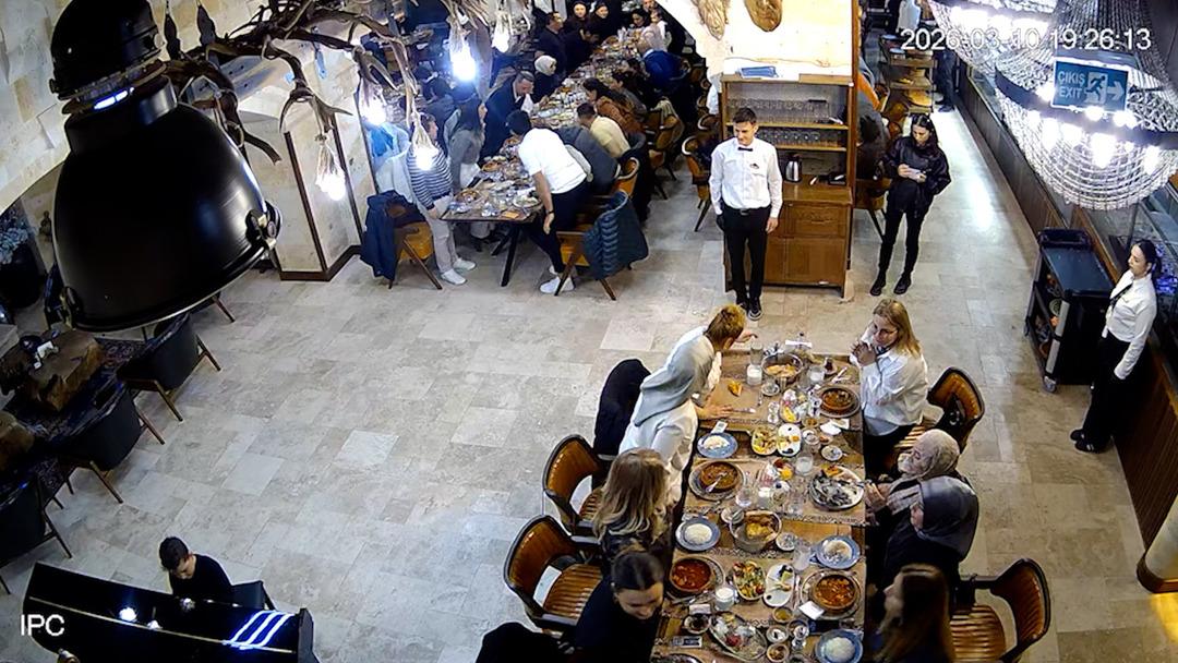 D&uuml;zce Belediyesi nden anlamlı  12 Mart İstiklal Marşı nın Kabul&uuml;  deneyi! Minik piyanist b&uuml;y&uuml;k takdir topladı 4