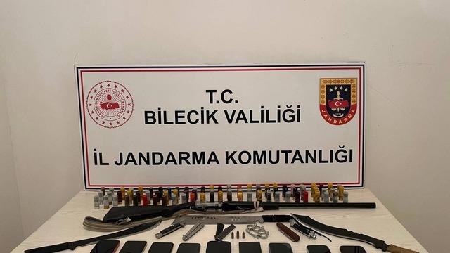 Bilecik'te silah kaçakçılığı operasyonu: 11 kişi gözaltına alındı