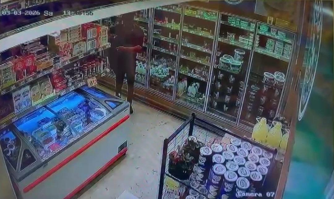 "Beni seviyorsan bırak" dedi ama dinlemedi: Ne varsa &ccedil;aldı! 4