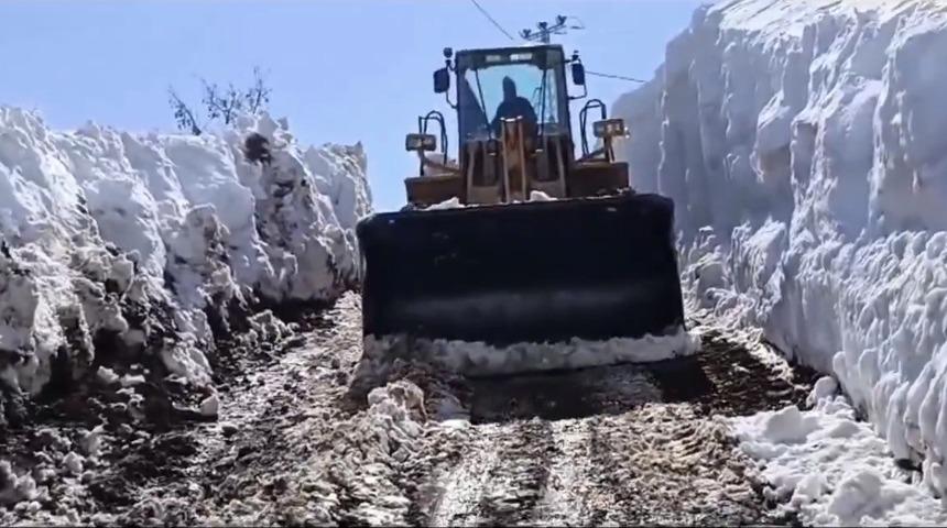 Bing&ouml;l&rsquo;de karla m&uuml;cadele &ccedil;alışmaları s&uuml;r&uuml;yor