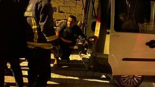 Van’ın Edremit ilçesinde park halindeki kamyonetin motoru yandı