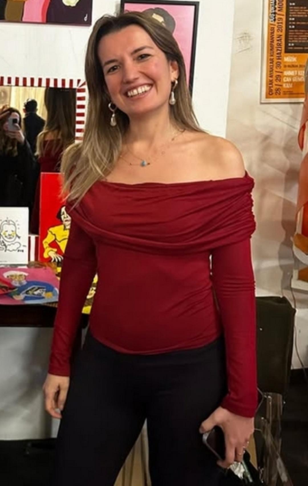 Hasan Can Kaya evleniyor iddiası g&uuml;ndemde!  Aileler tanıştı  dendi ama kafalar iyice karıştı   2