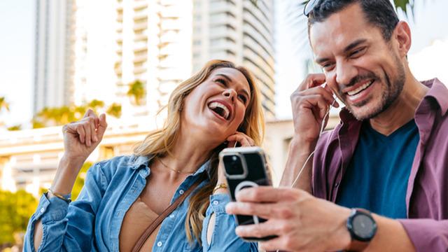 Kablolu kulaklıklar geri döndü! Satışlar yeniden patladı