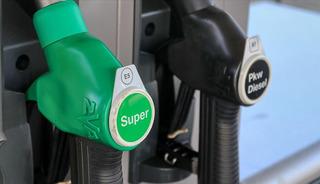 Daha ucuz yakıt almak i&ccedil;in &uuml;lke değiştiriyorlar: Bir depoda 20 euro tasarruf