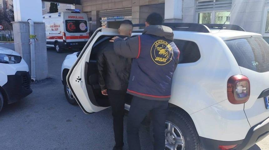 Kırşehir'de 18 yıl 4 ay hapis cezasıyla aranan şahıs yakalandı