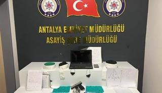 Dini duyguları istismar ederek 2 milyon liralık vurgun yapan 2 şahıs tutuklandı